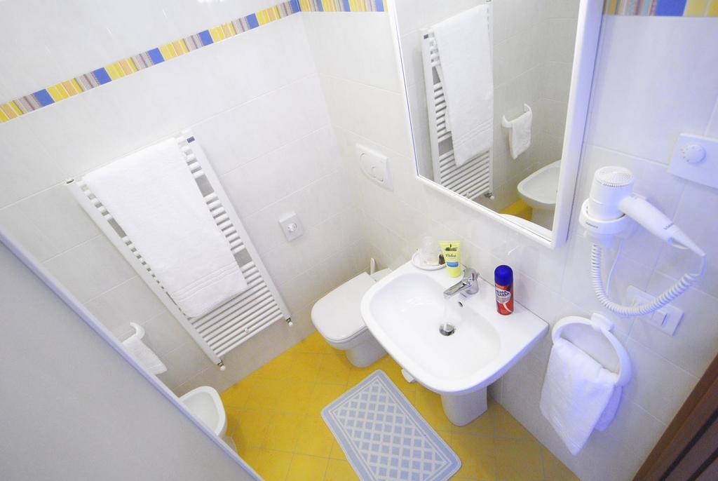 Camere Delfini Palmanova Ngoại thất bức ảnh